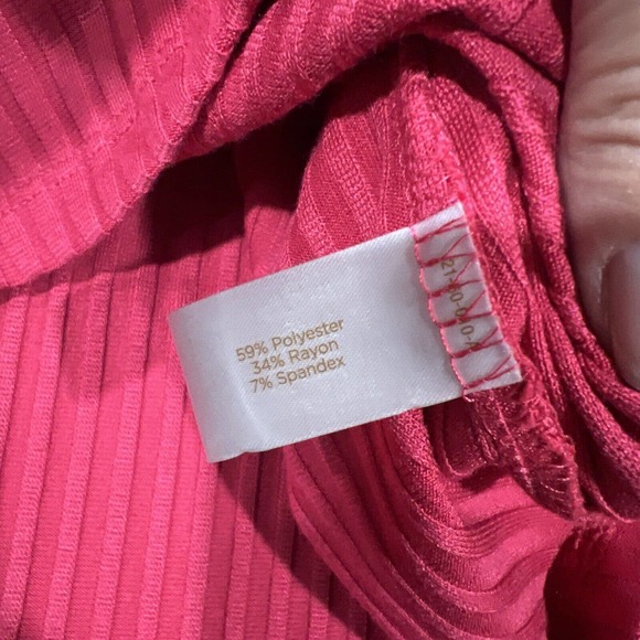 Decree Top Women’s‎ Medium Hot Pink Short Sleeve Scoop Neck Ribbed Stretch Top - Picture 7 of 14